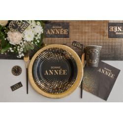 10 ASSIETTES  NOIR ET OR BONNE ANNEE 22.5 CM 