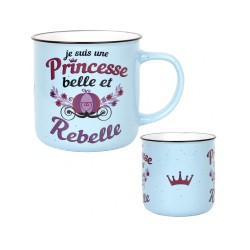 MUG COULEUR BLEU JE SUIS UNE PRINCESSE BELLE ET REBELLE