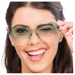 LUNETTES PLASTIQUE FORME COEUR VERRES FUMES VERTS 14CM X 14CM X 5.5CM
