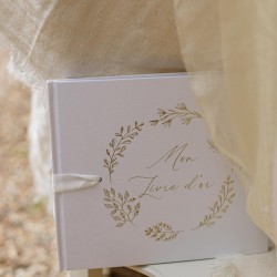 LIVRE D'OR COMMUNION BLANC ET OR 22 X 19 CM 68 PAGES 