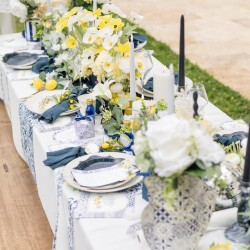 8 ASSIETTES DOLCE VITA BLEU ROI, BLANC  ET OR 23 CM 