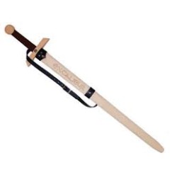 EPEE A DEUX MAINS EN BOIS AVEC BAUDRIEUR DORSAL 102 CM 