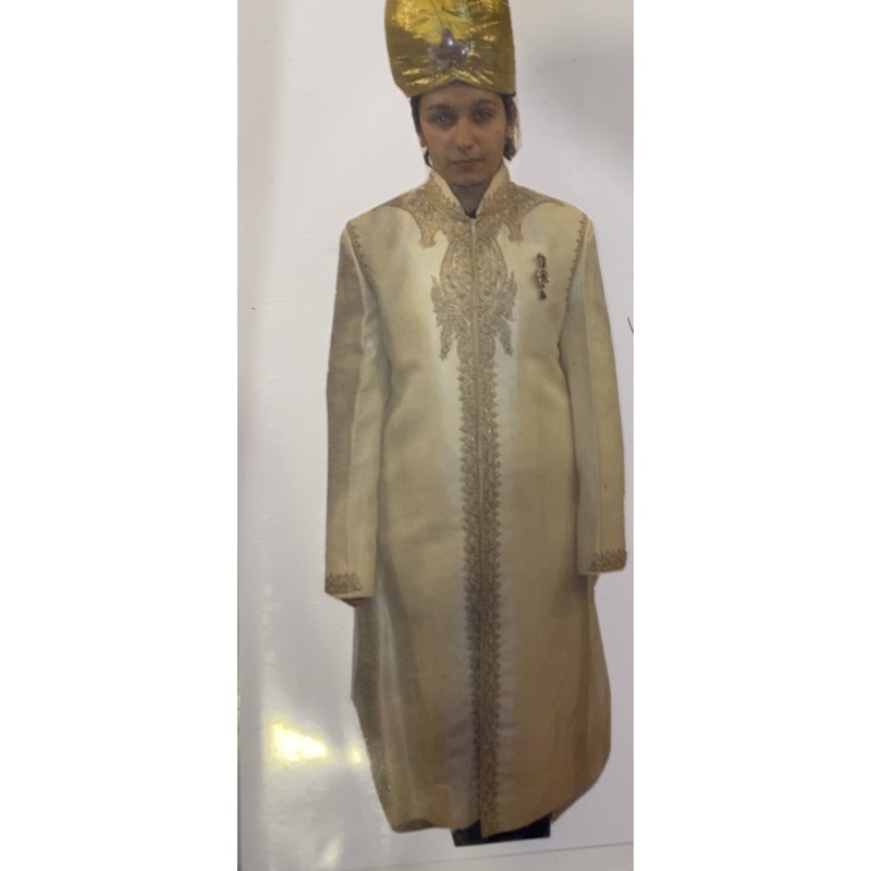 DEGUISEMENT VESTE MARAJA OR TAILLE M/L DEGUISEMENT VESTE MARAJA OR TAILLE M/L
