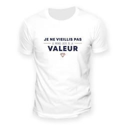 T-SHIRT  (JE NE VIEILLIS PAS ) TAILLE L